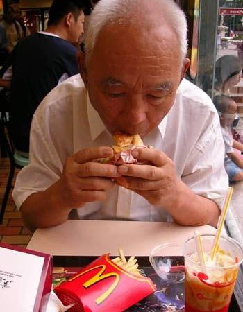 韩国宋爷爷吃瓜