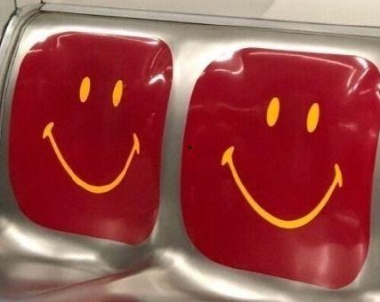 哥哥吃瓜搞笑文案,搞笑文案笑翻天